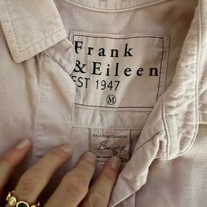 Frank & Eileen Button Down